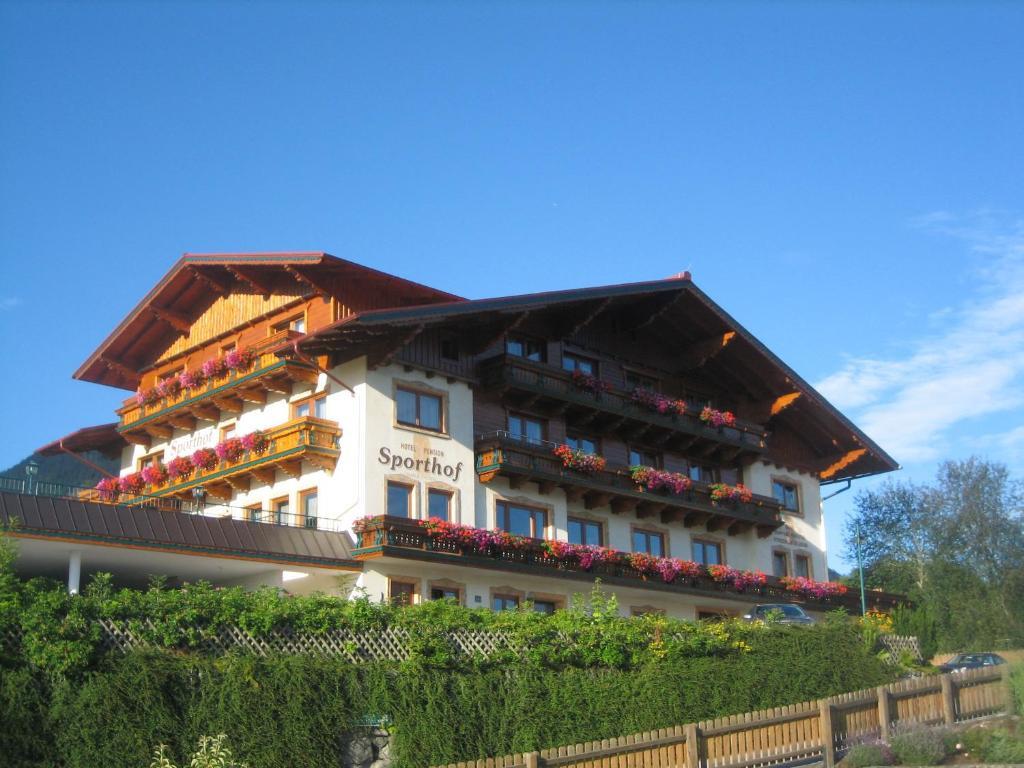 Hotel Sporthof Schladming Buitenkant foto